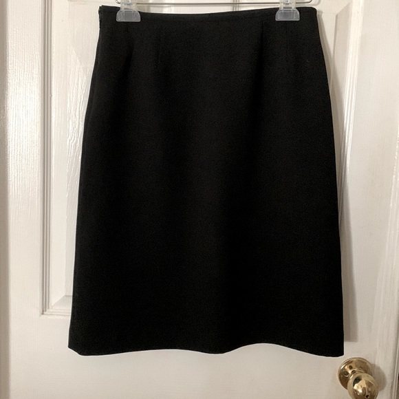 Kasper 6P Skirt Suit Set - Picture 9 of 11